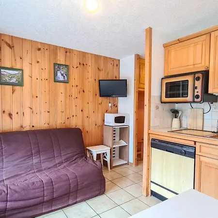 Foret Apartment *