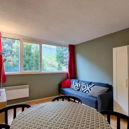Foret Apartment *